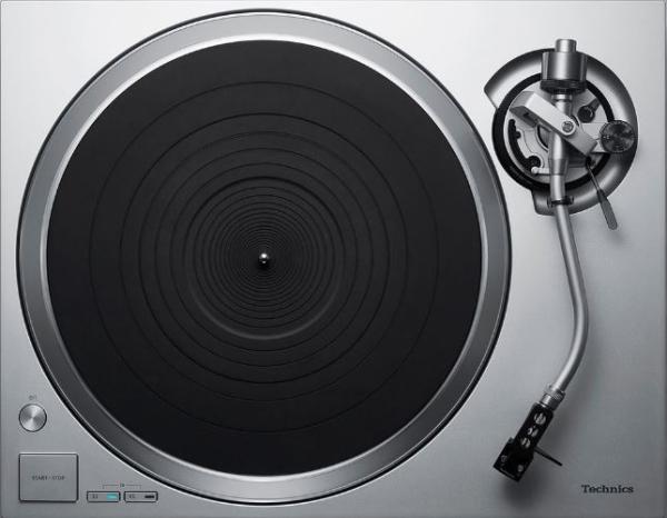 Technics SL-1500C silber ( inkl. Ortofon 2M Red )